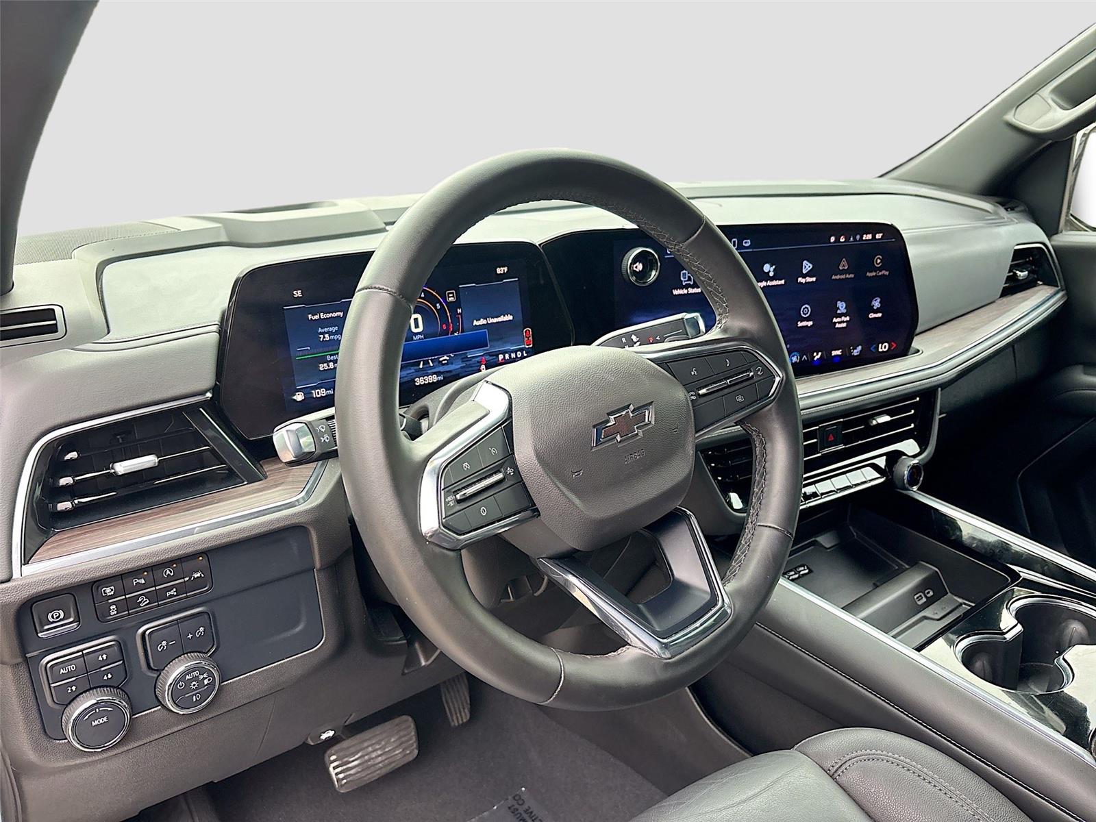 2025 Chevrolet Suburban Z71