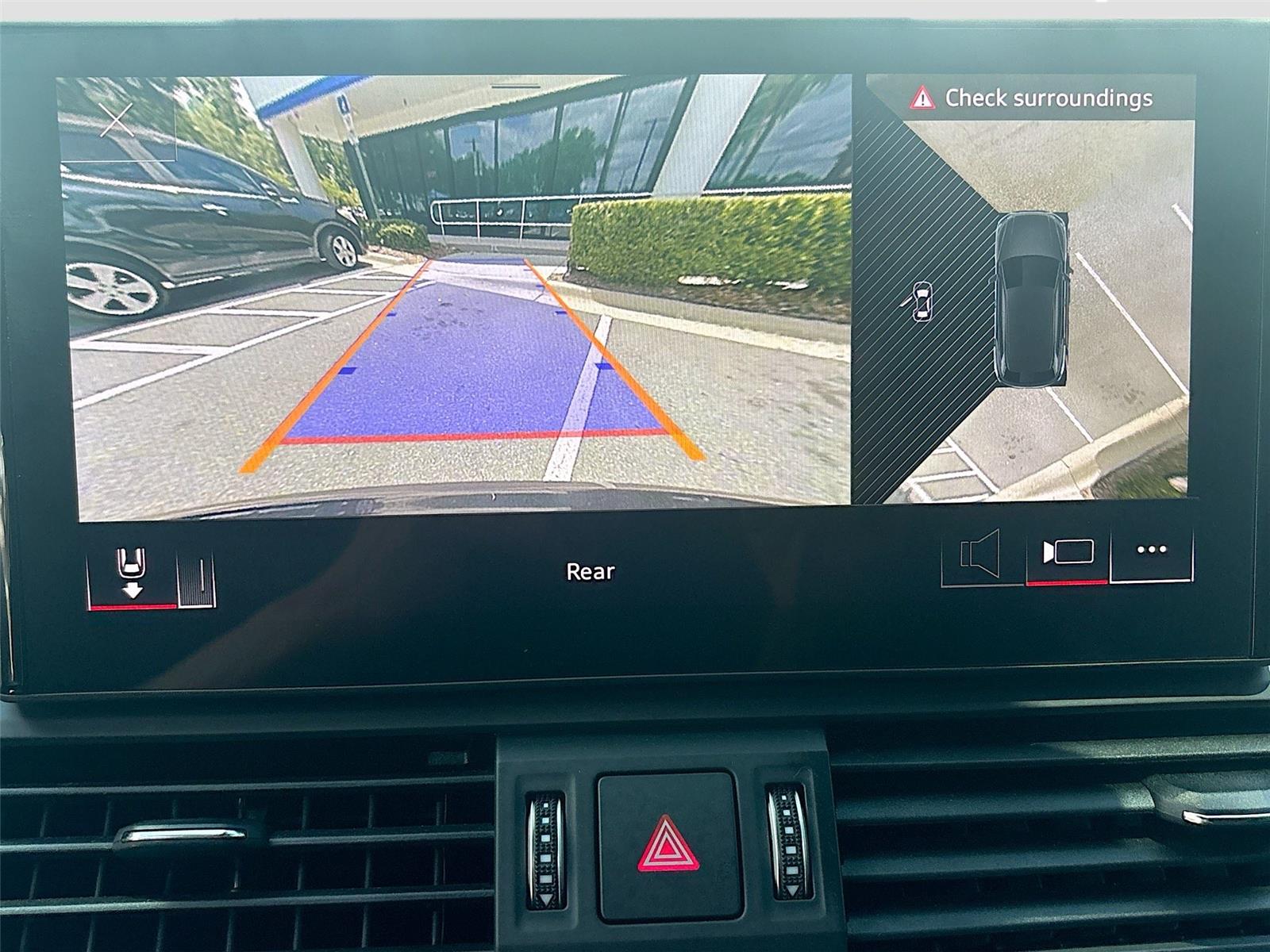 2023 Audi SQ5 Premium Plus