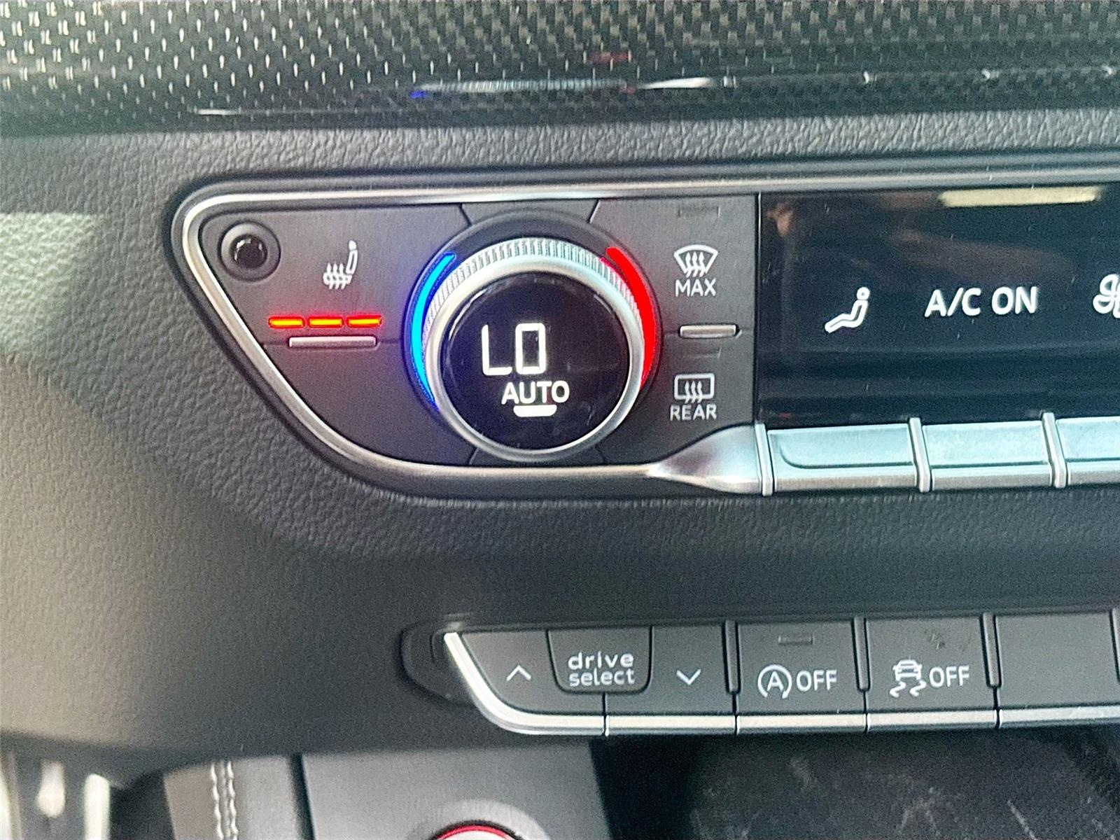 2023 Audi SQ5 Premium Plus
