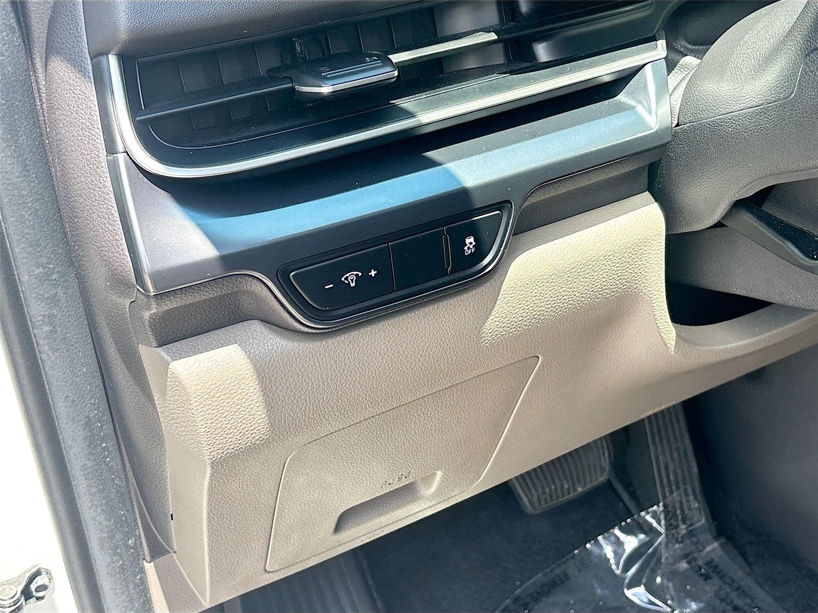 2025 Kia Carnival LXS