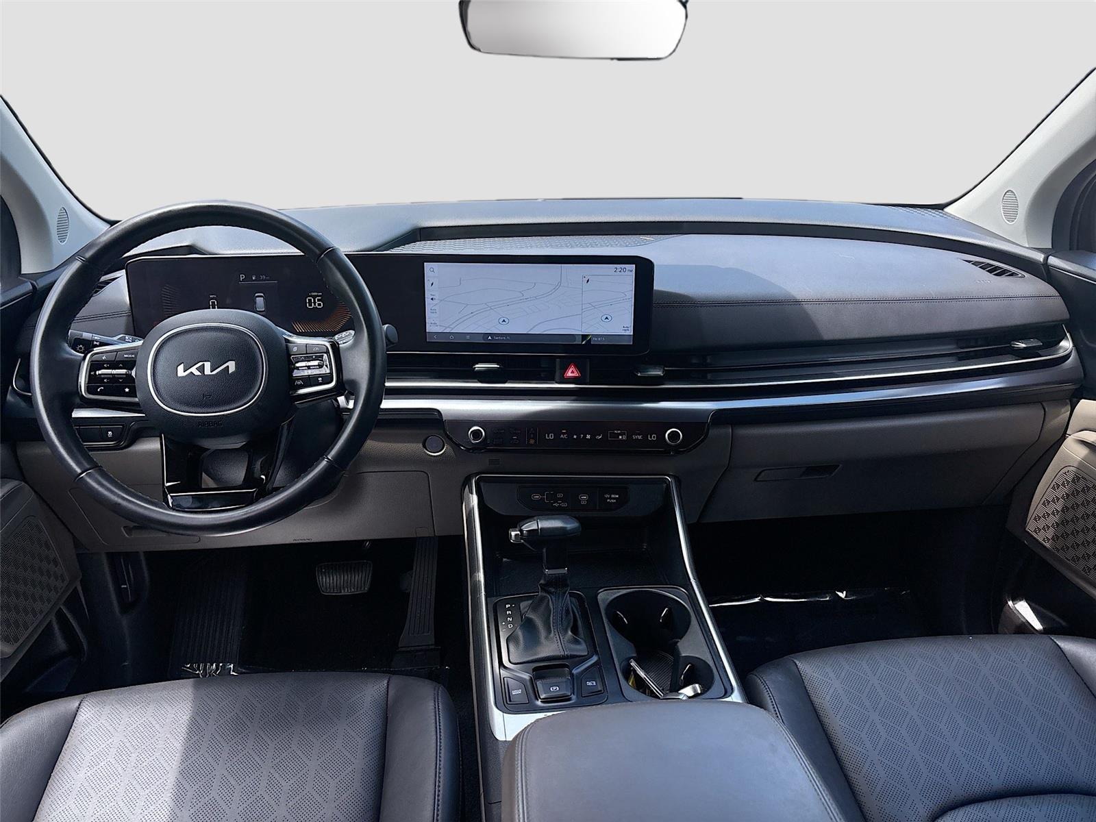 2025 Kia Carnival LXS