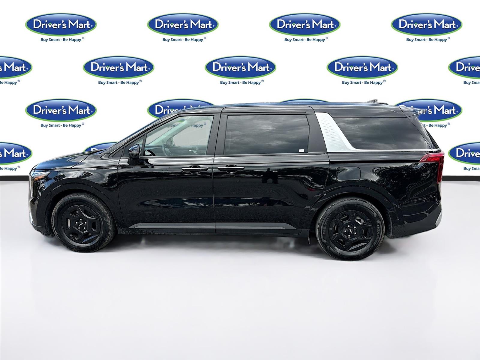 2025 Kia Carnival LXS