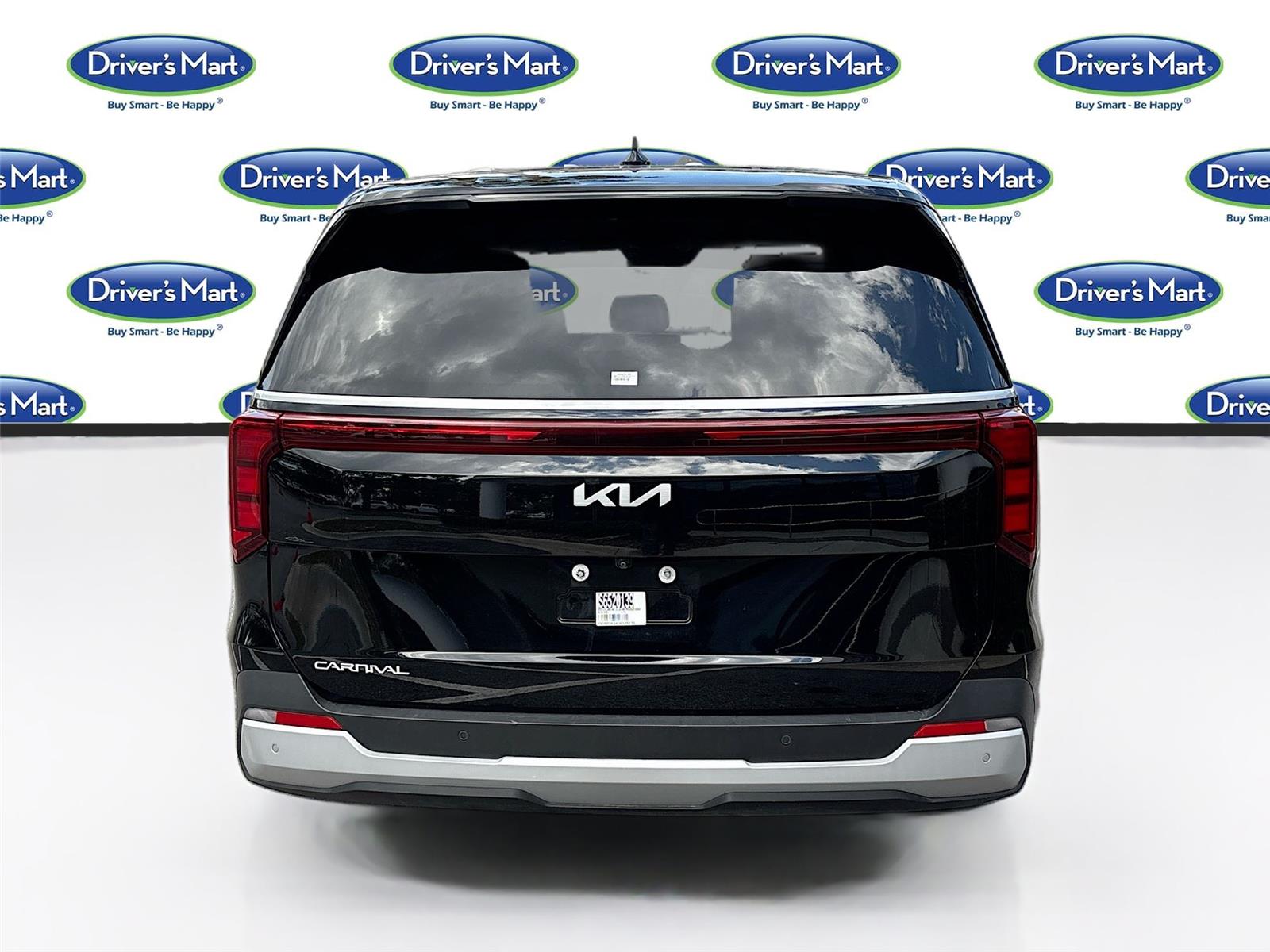 2025 Kia Carnival LXS