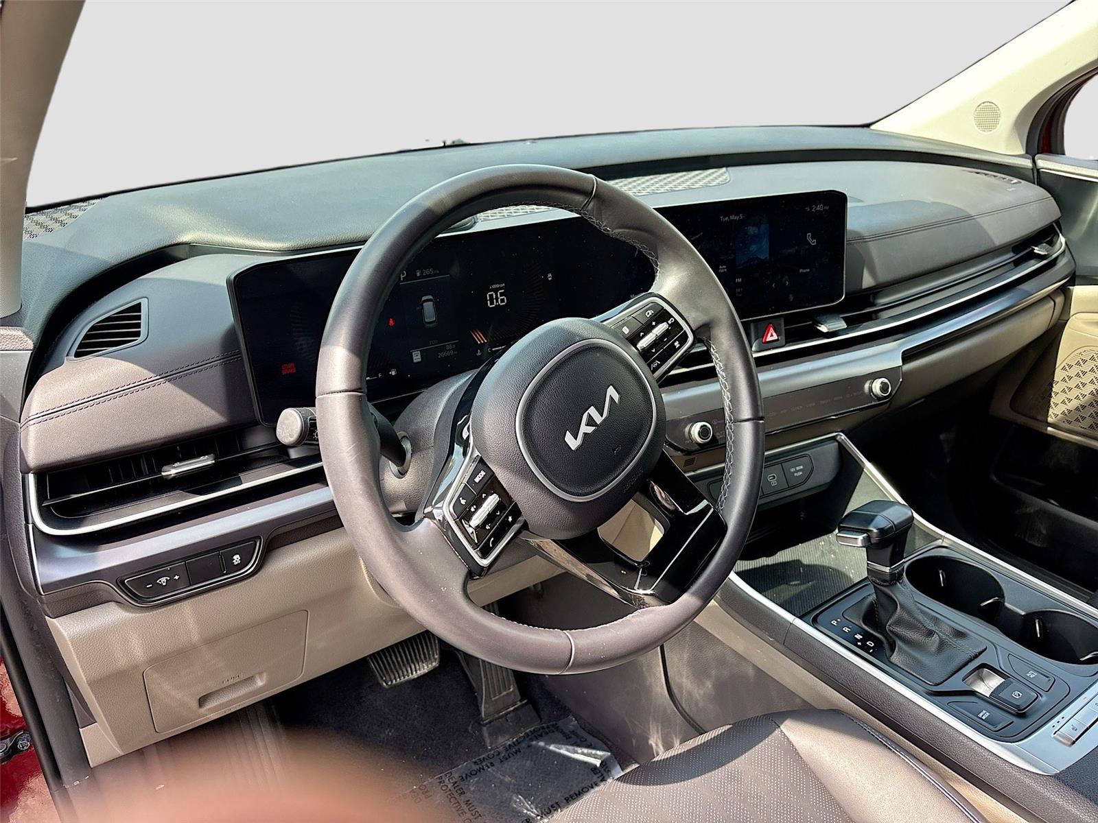 2025 Kia Carnival LXS