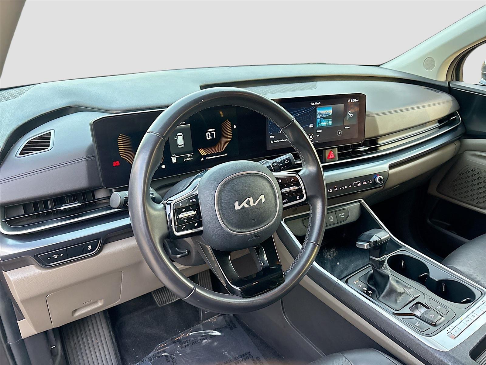 2025 Kia Carnival LXS
