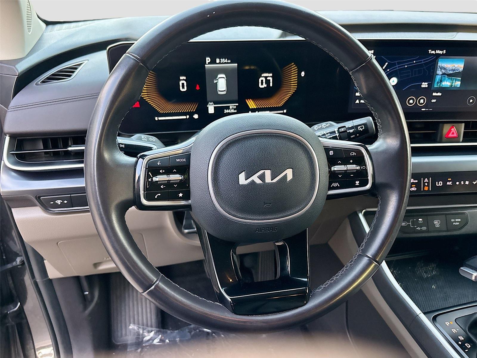 2025 Kia Carnival LXS