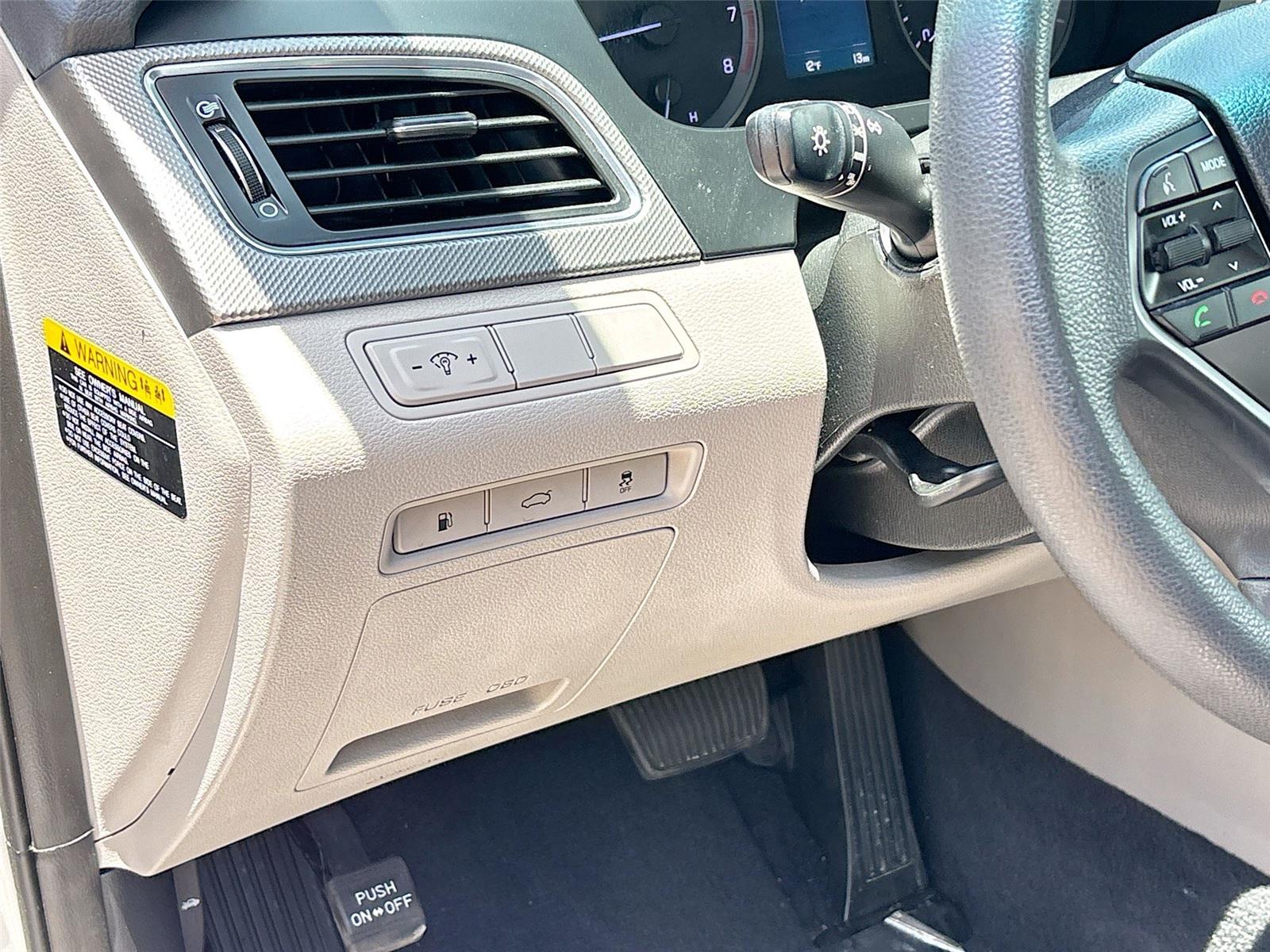2016 Hyundai Sonata 2.4L SE