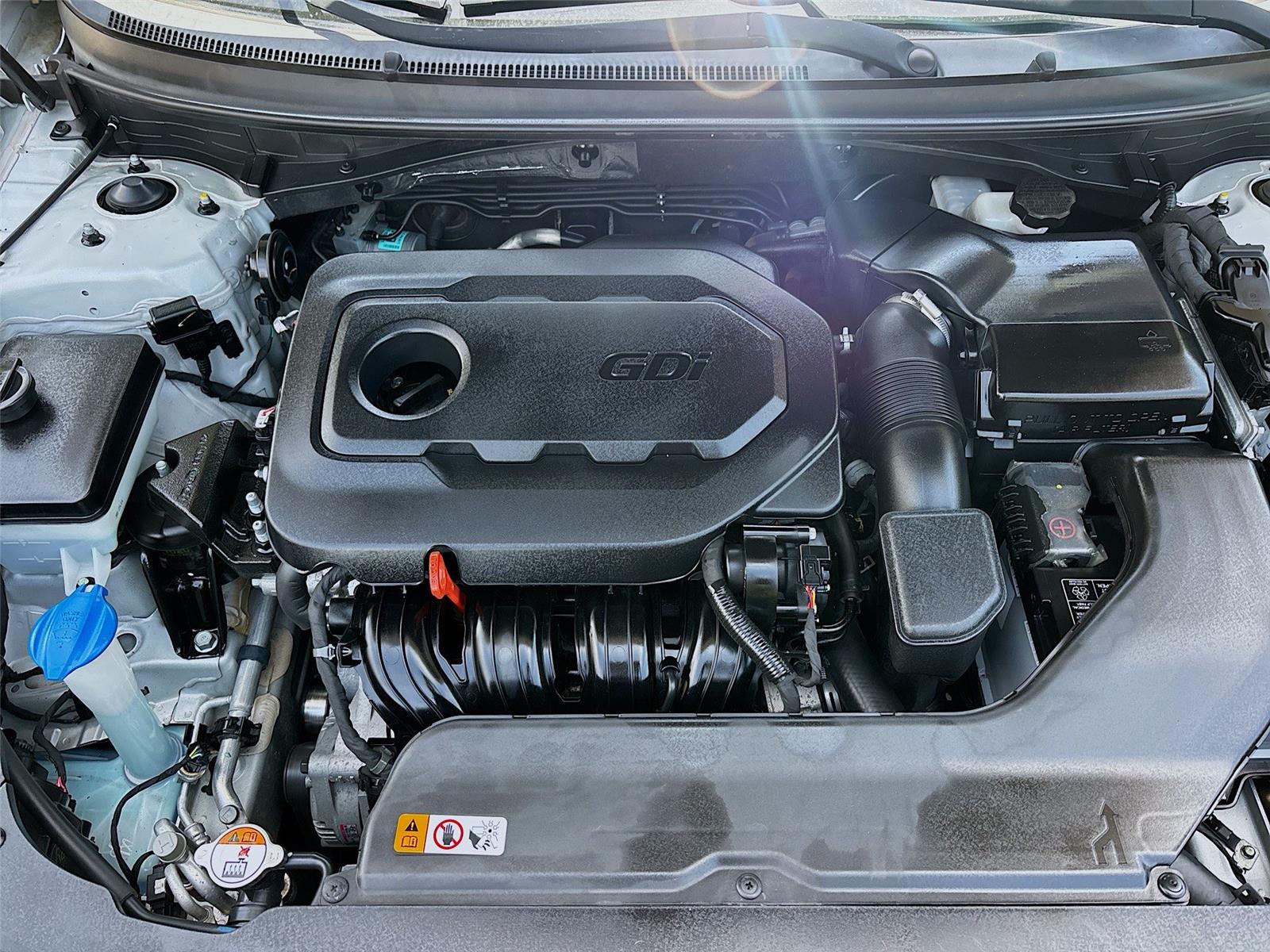 2016 Hyundai Sonata 2.4L SE