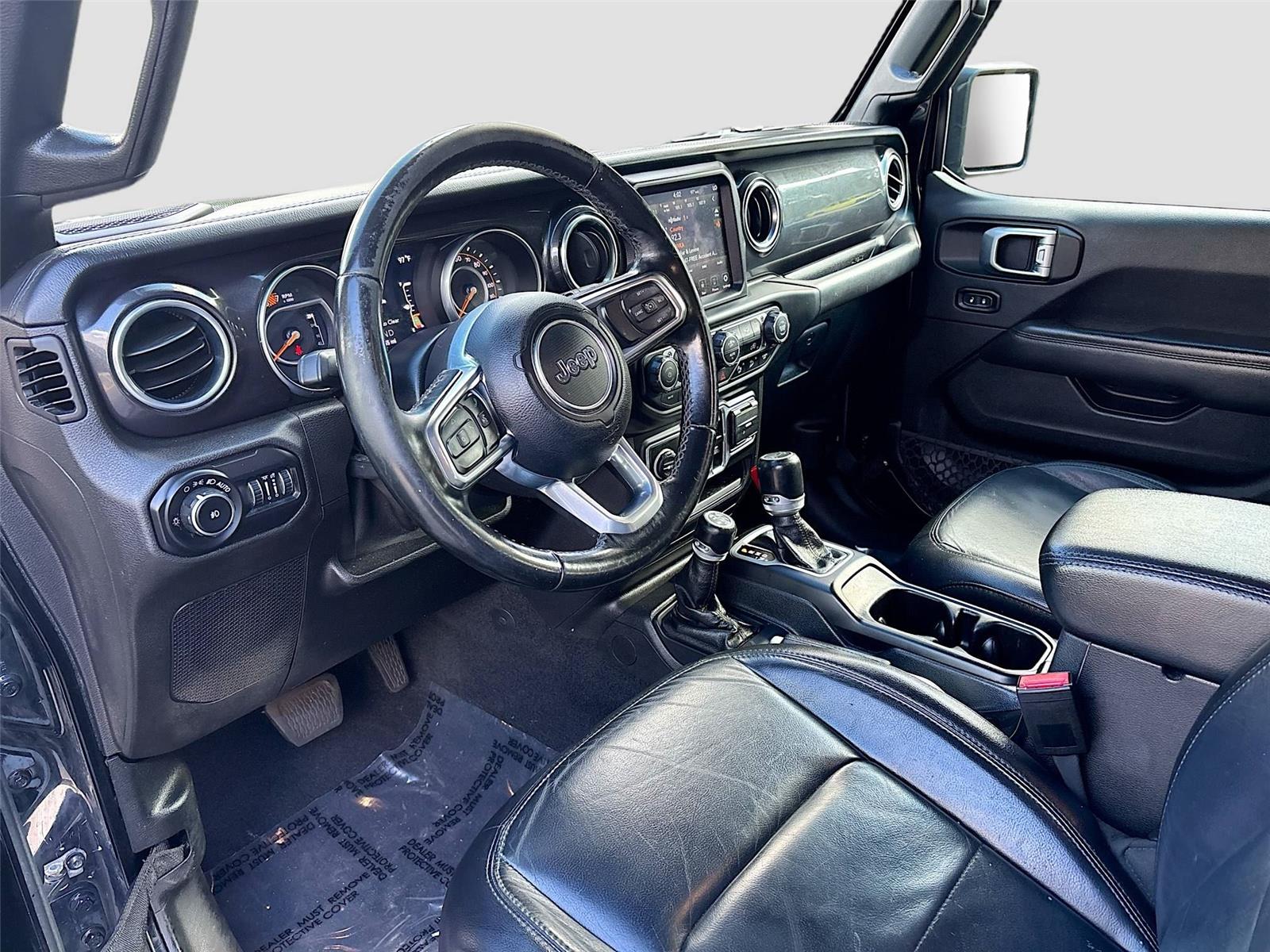 2020 Jeep Wrangler Unlimited Sahara Altitude