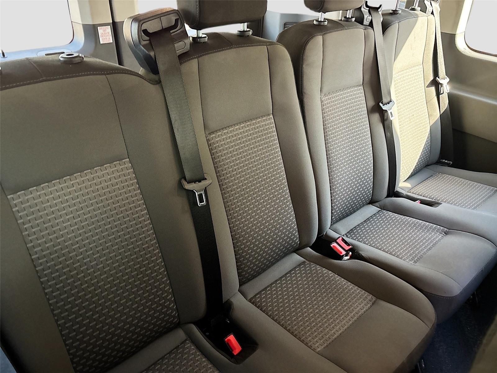 2024 Ford Transit Passenger Wagon XLT