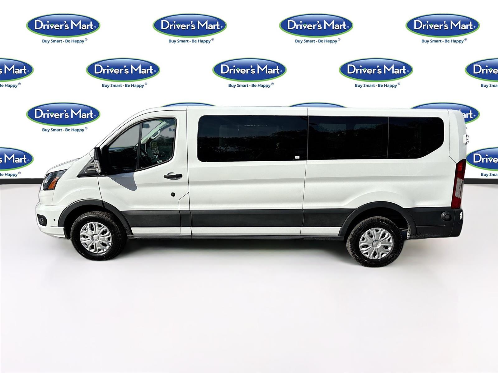 2024 Ford Transit Passenger Wagon XLT