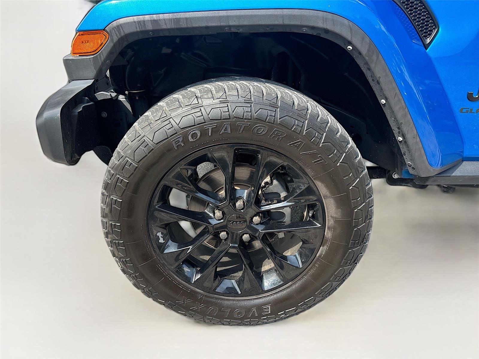 2022 Jeep Gladiator Willys Sport