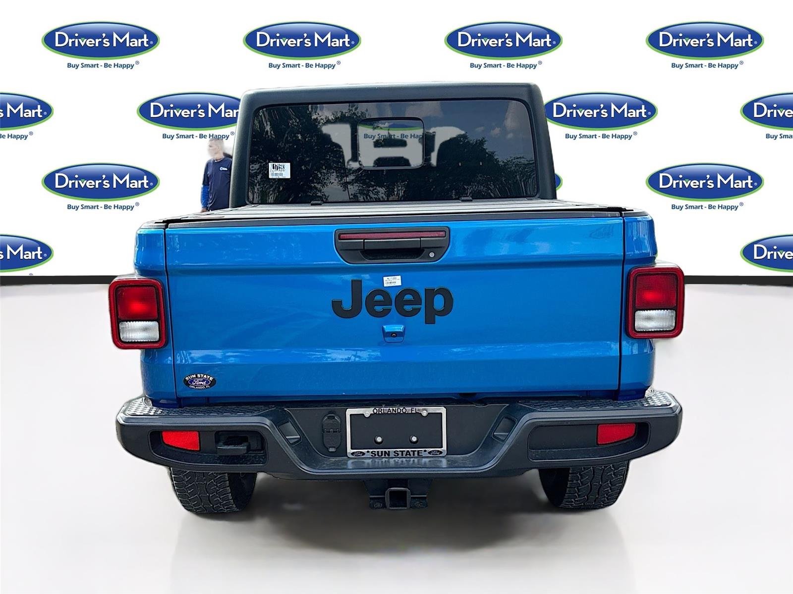 2022 Jeep Gladiator Willys Sport