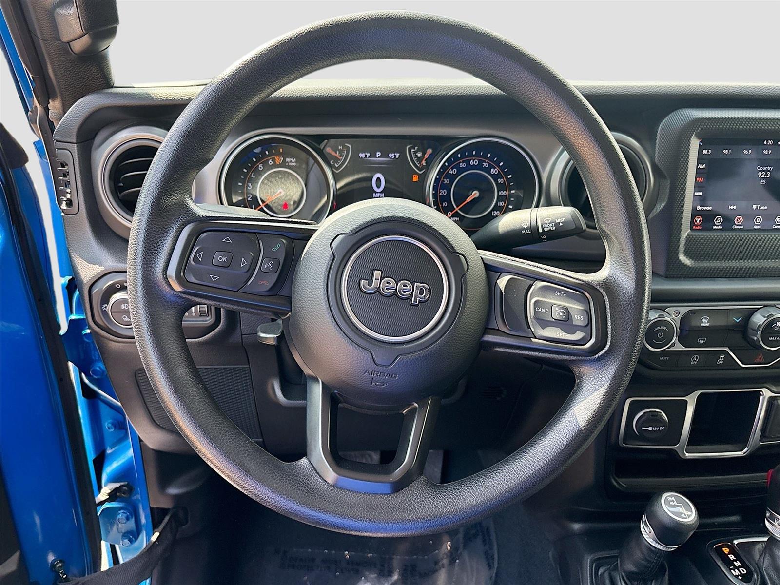 2022 Jeep Gladiator Willys Sport