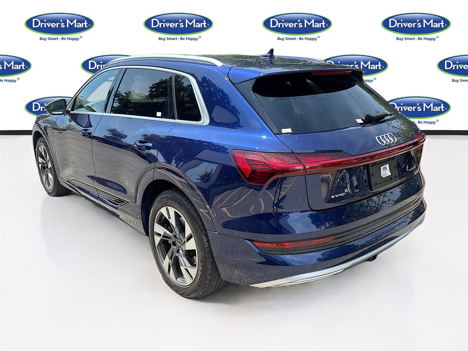 2022 Audi e-tron Premium