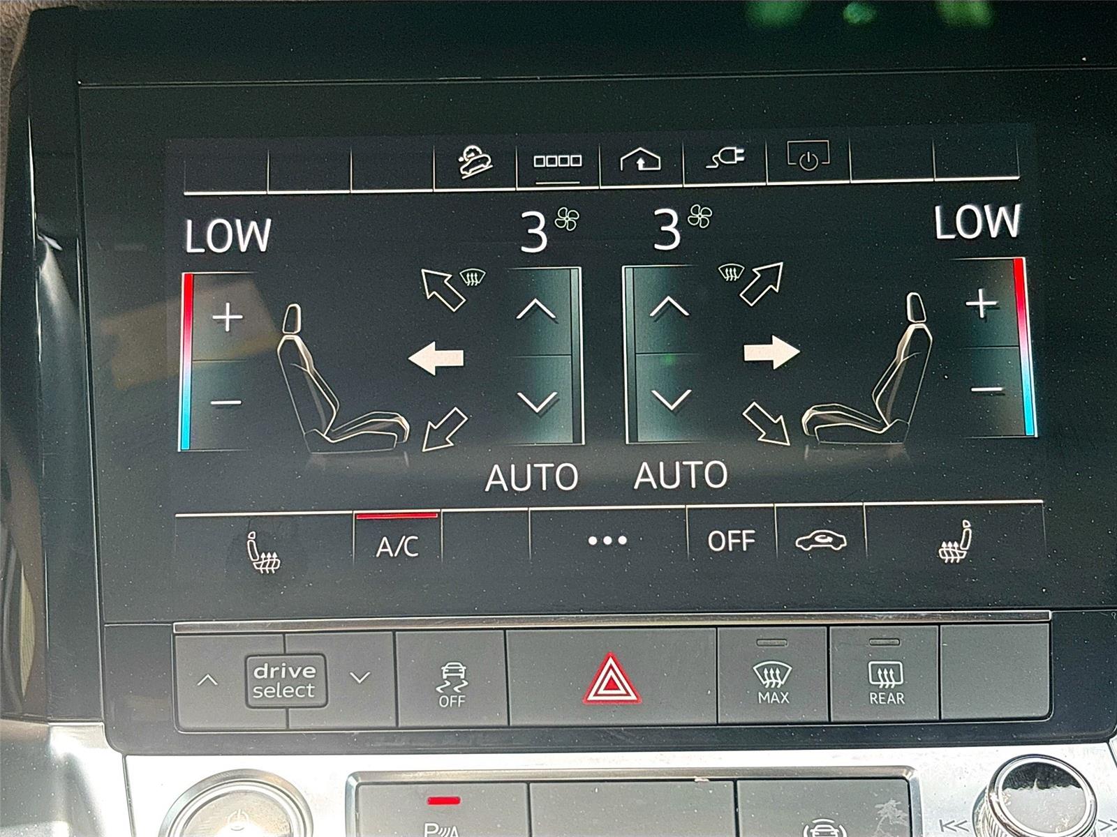 2022 Audi e-tron Premium