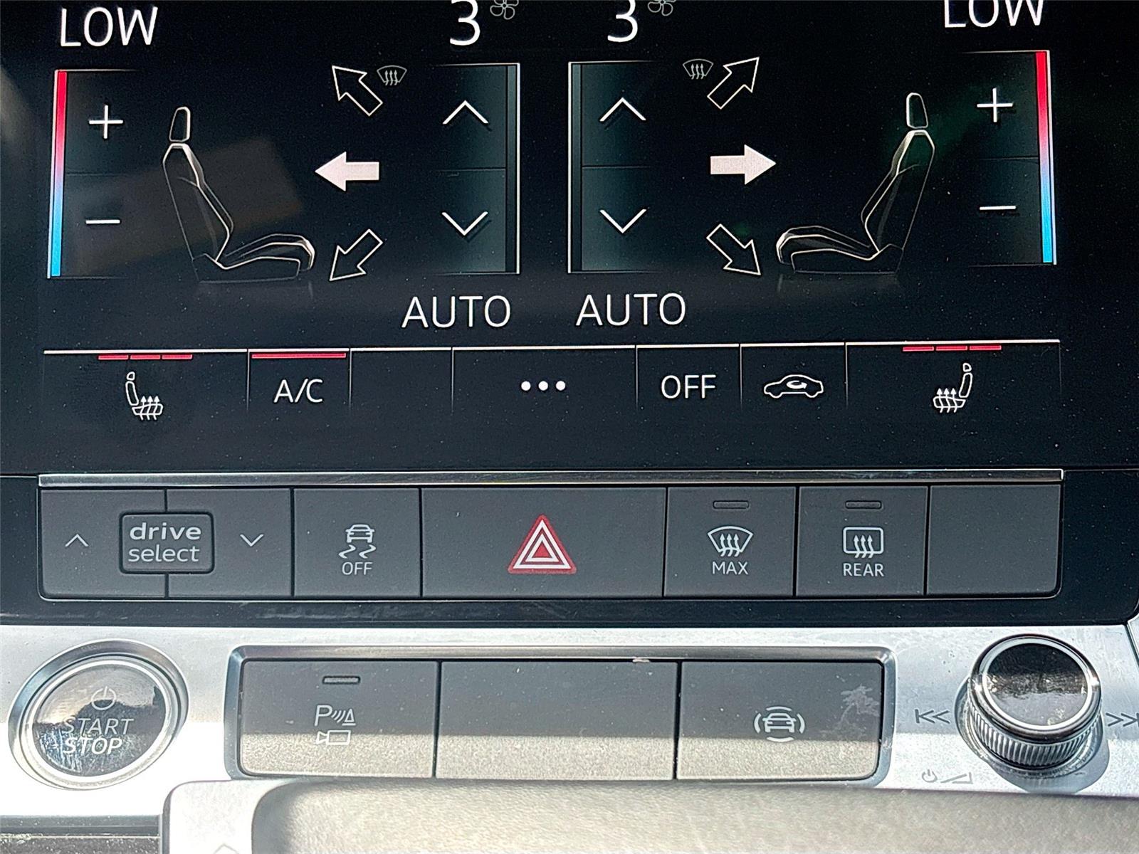 2022 Audi e-tron Premium