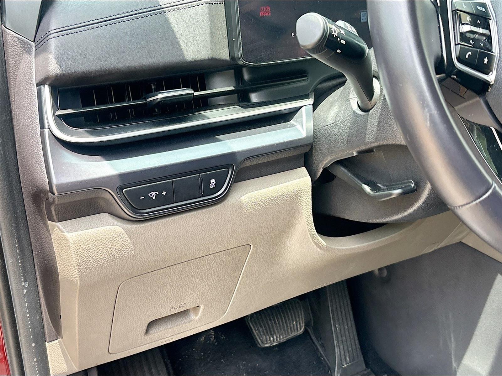 2025 Kia Carnival LXS