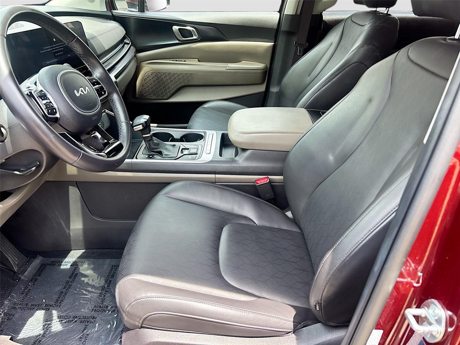 2025 Kia Carnival LXS