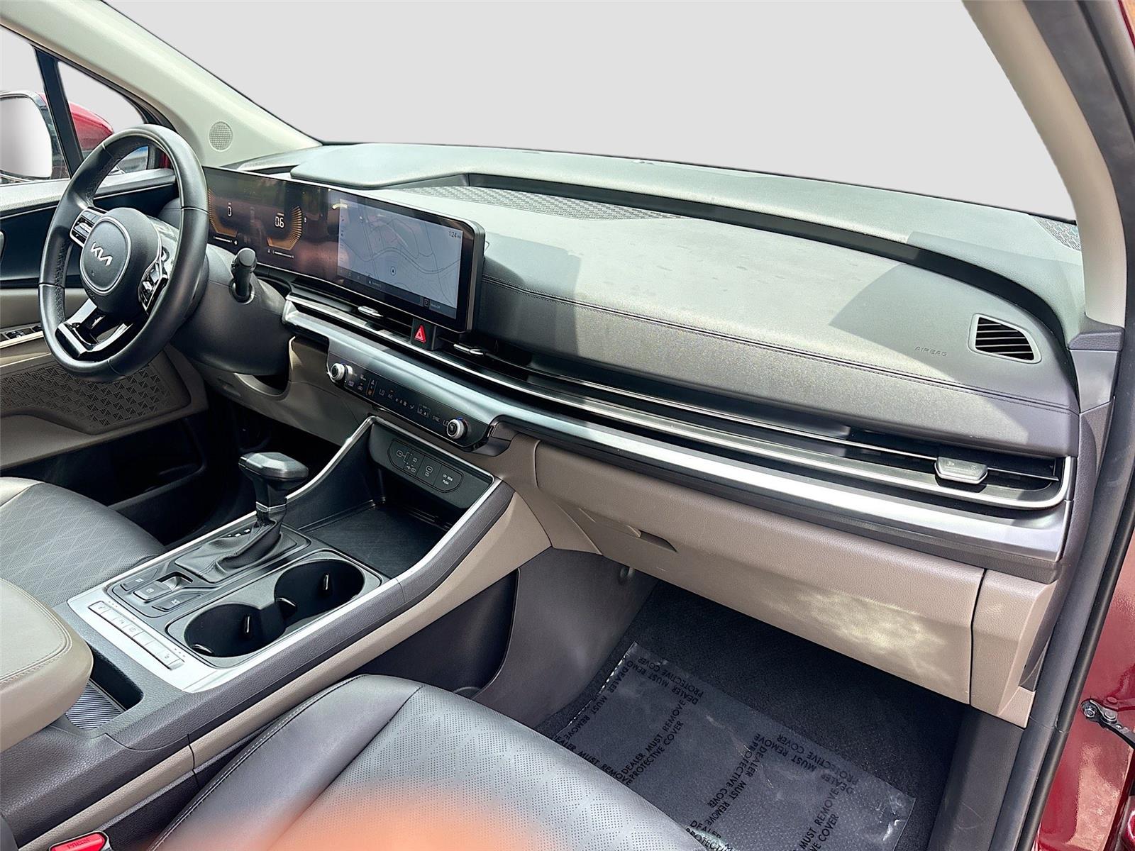 2025 Kia Carnival LXS