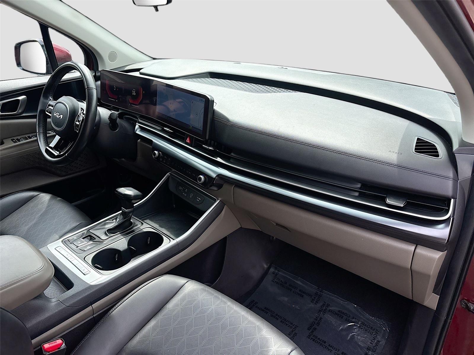 2025 Kia Carnival LXS