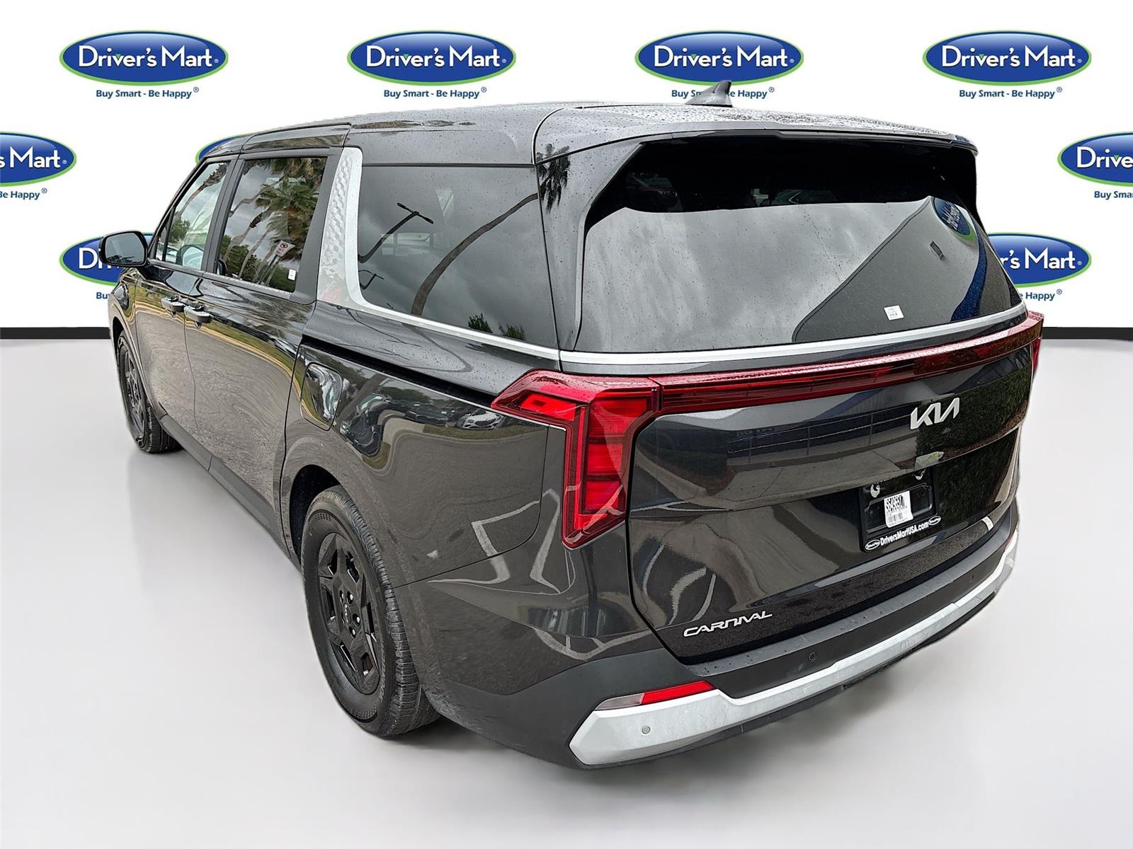 2025 Kia Carnival LXS