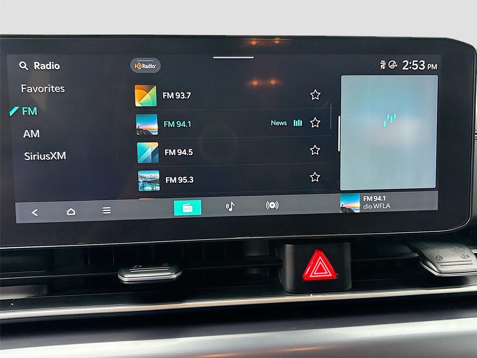 2025 Kia Carnival LXS