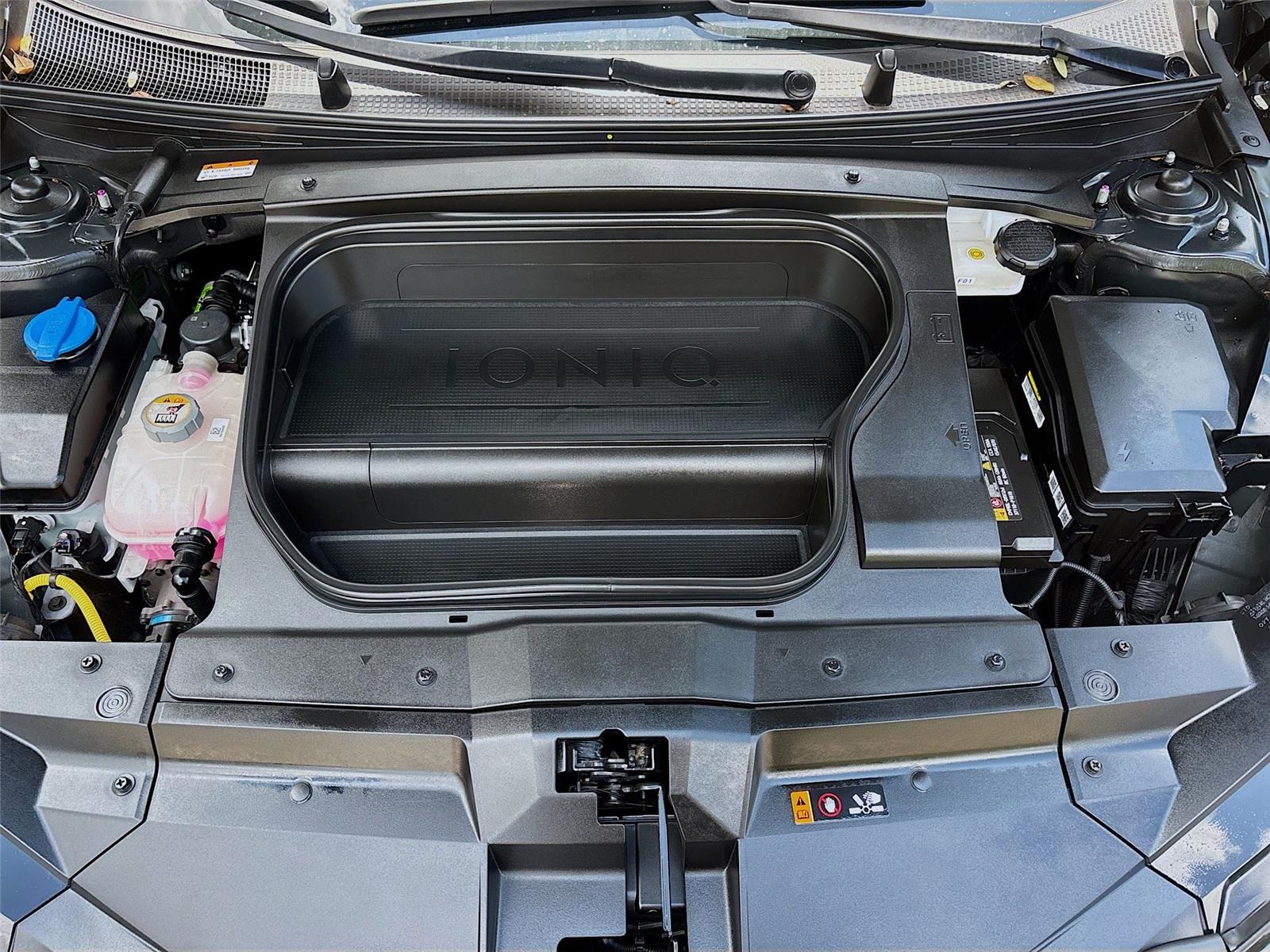 2024 Hyundai IONIQ 6 SEL