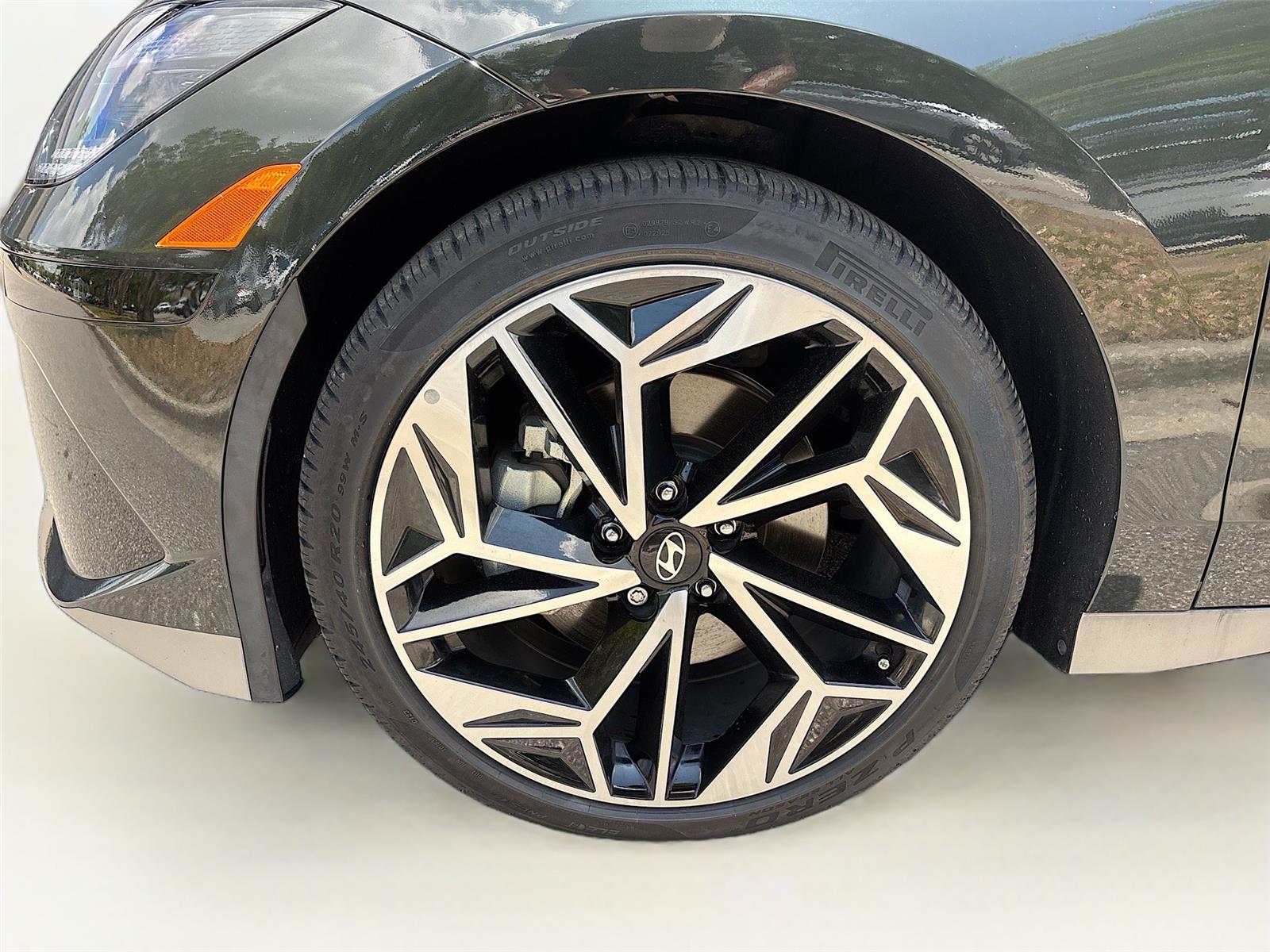 2024 Hyundai IONIQ 6 SEL