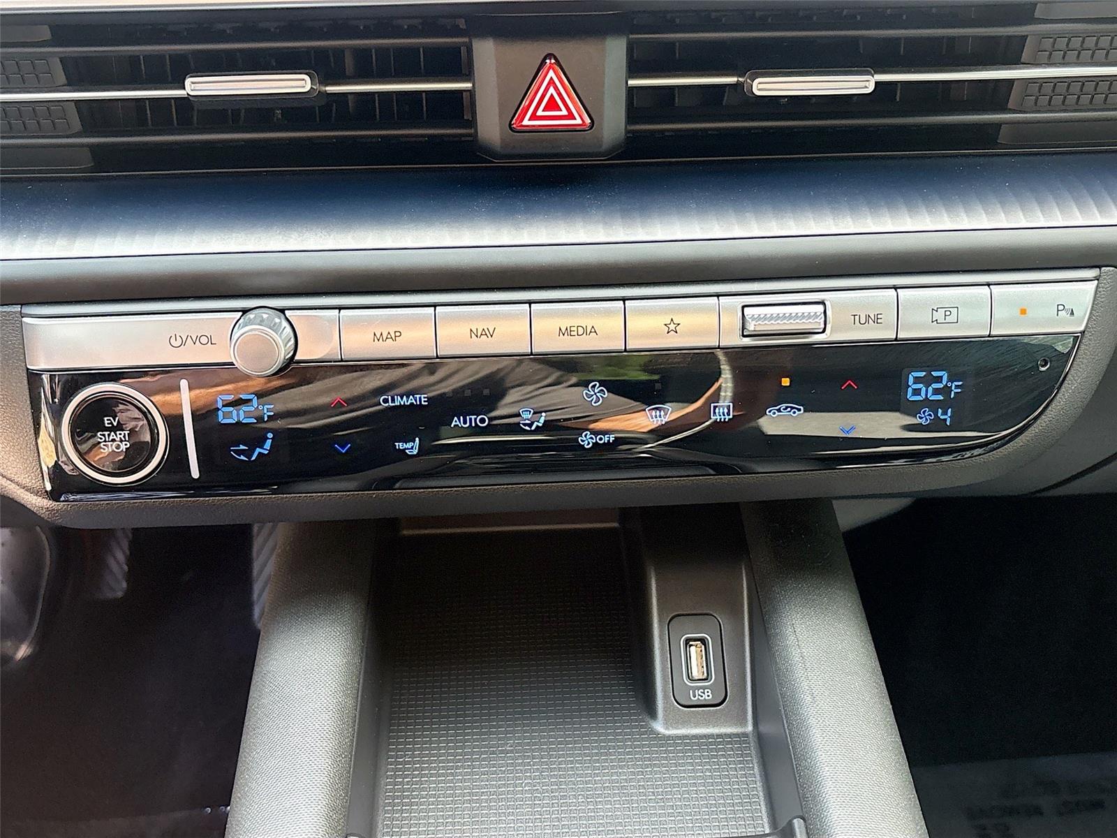 2024 Hyundai IONIQ 6 SE