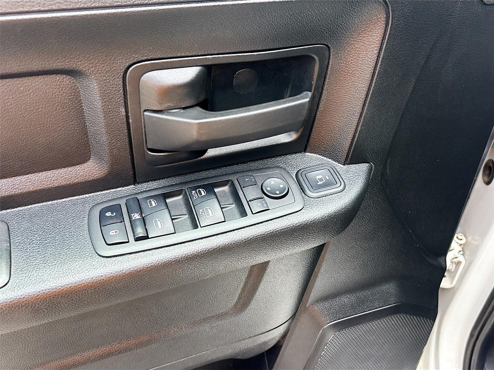 2024 Ram 3500 Chassis Cab Tradesman