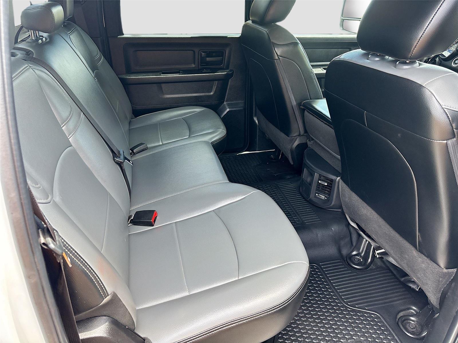 2024 Ram 3500 Chassis Cab Tradesman