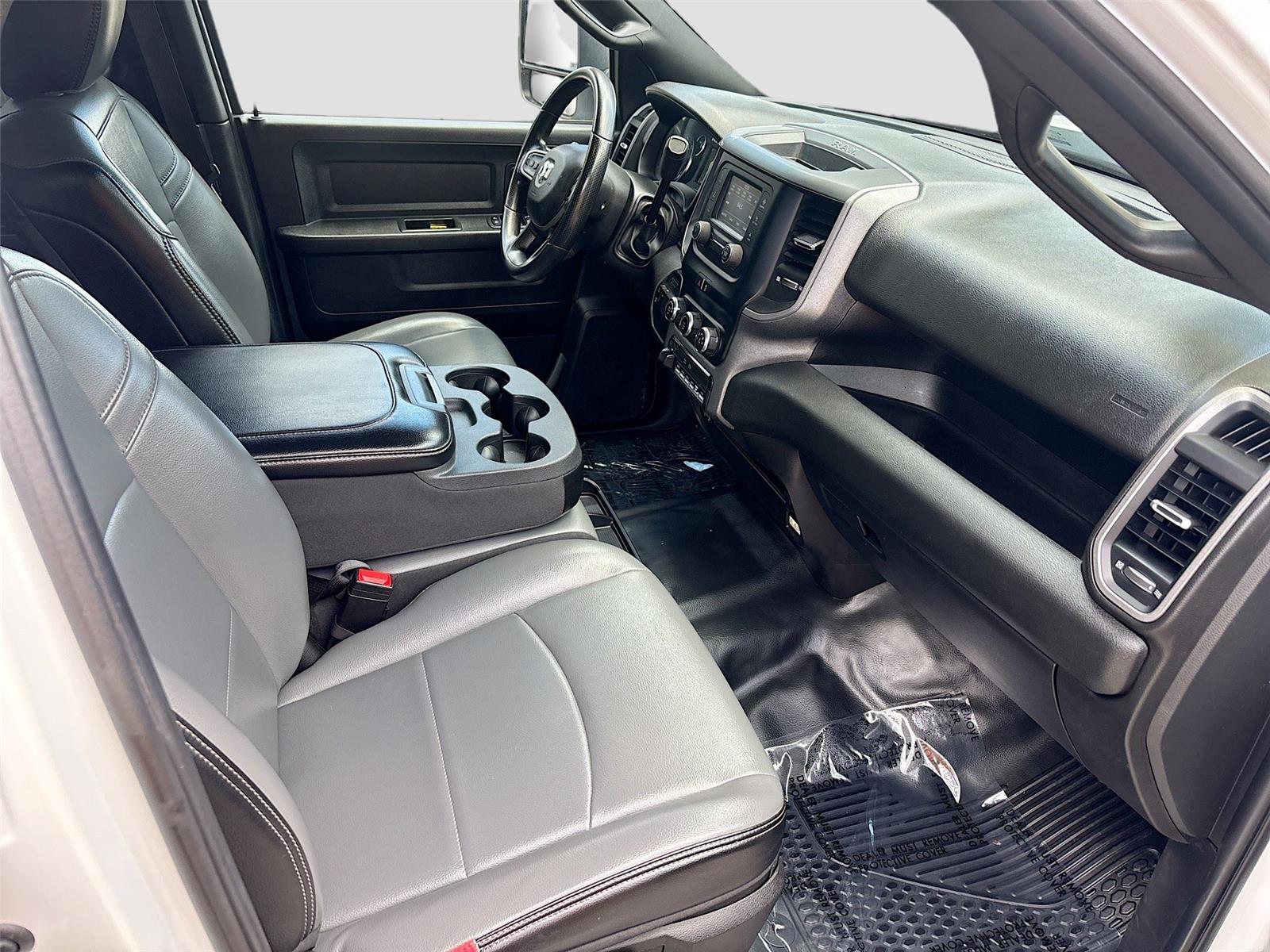 2024 Ram 3500 Chassis Cab Tradesman