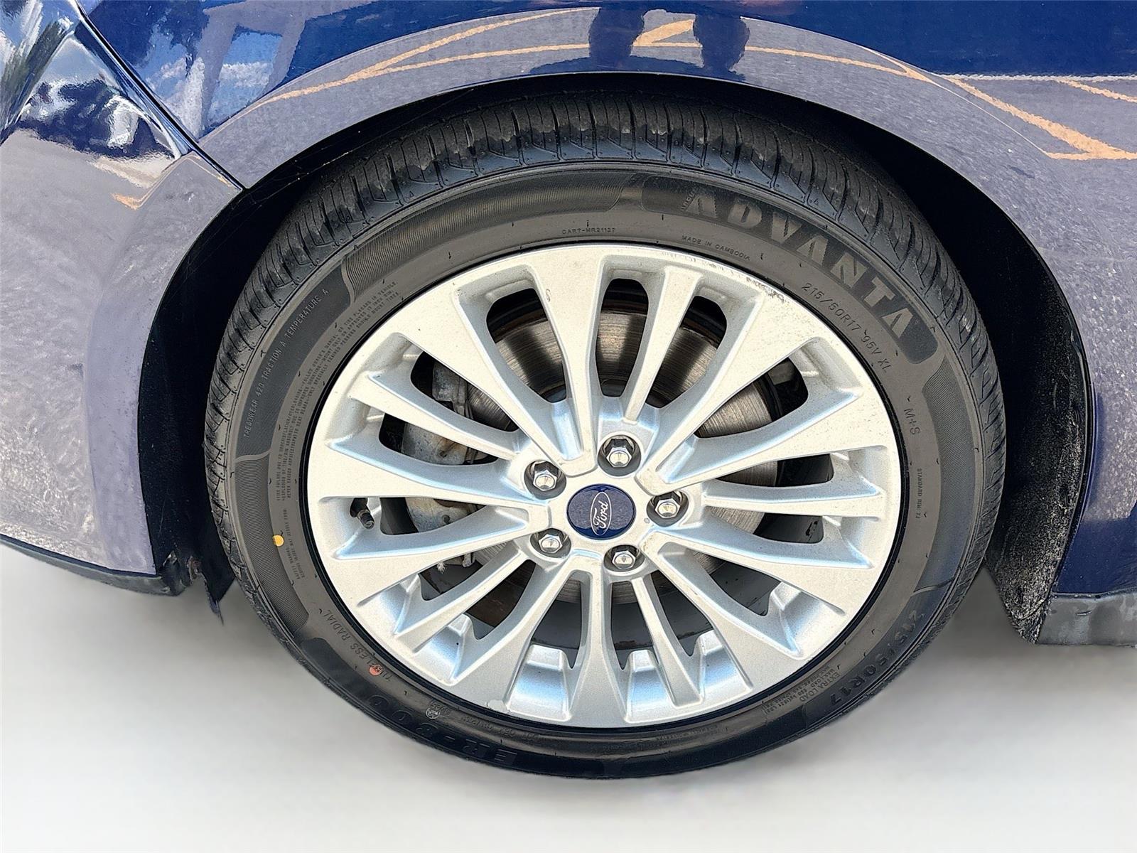 2017 Ford C-Max Energi SE