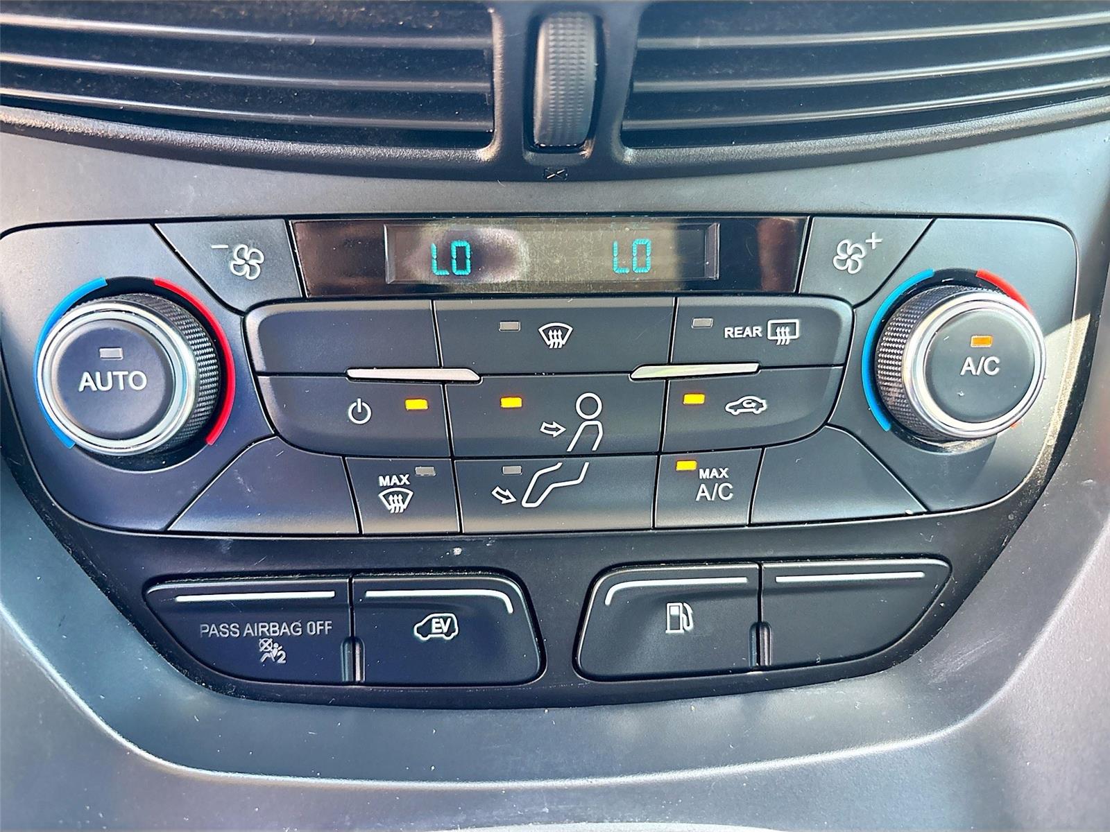 2017 Ford C-Max Energi SE