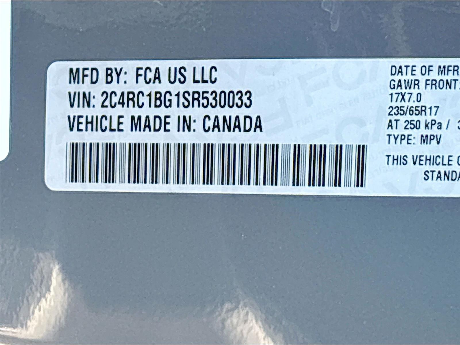 2025 Chrysler Pacifica Select