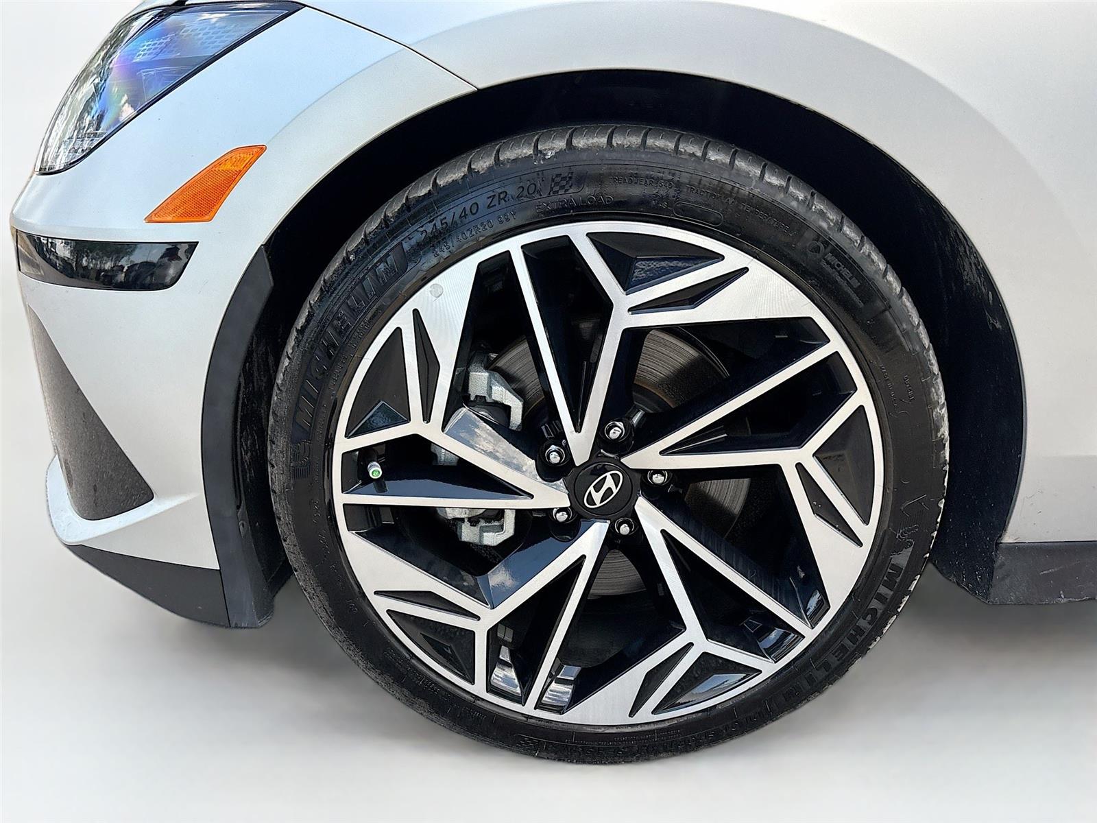 2023 Hyundai IONIQ 6 SEL