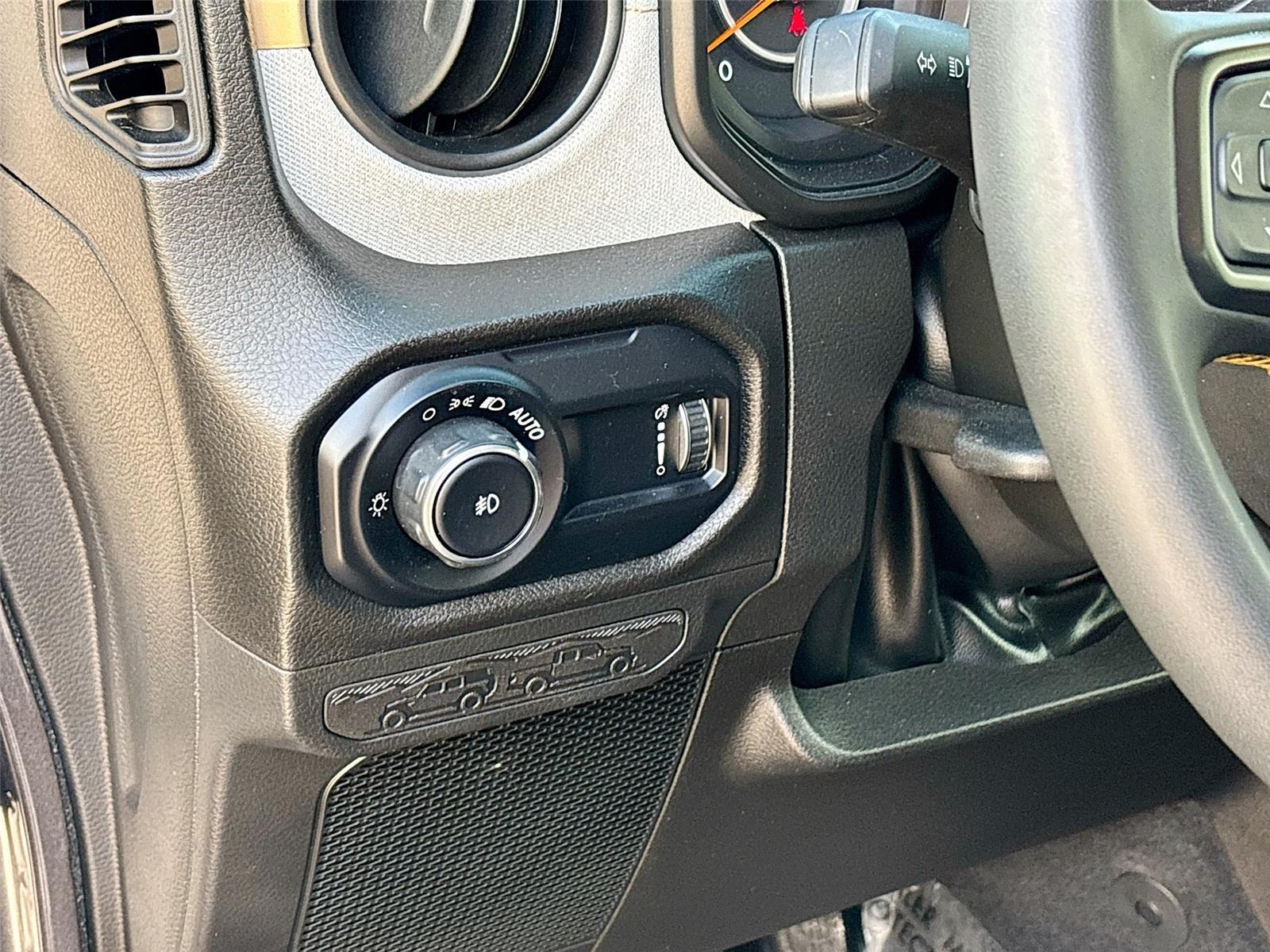 2025 Jeep Wrangler Sport S