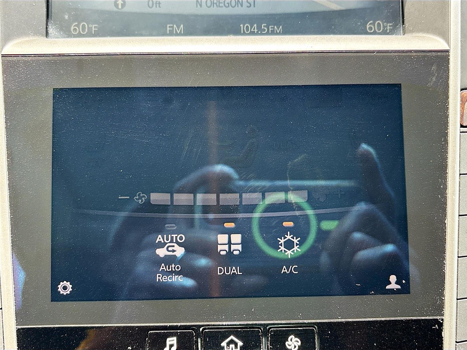 2014 INFINITI Q50 Hybrid Premium
