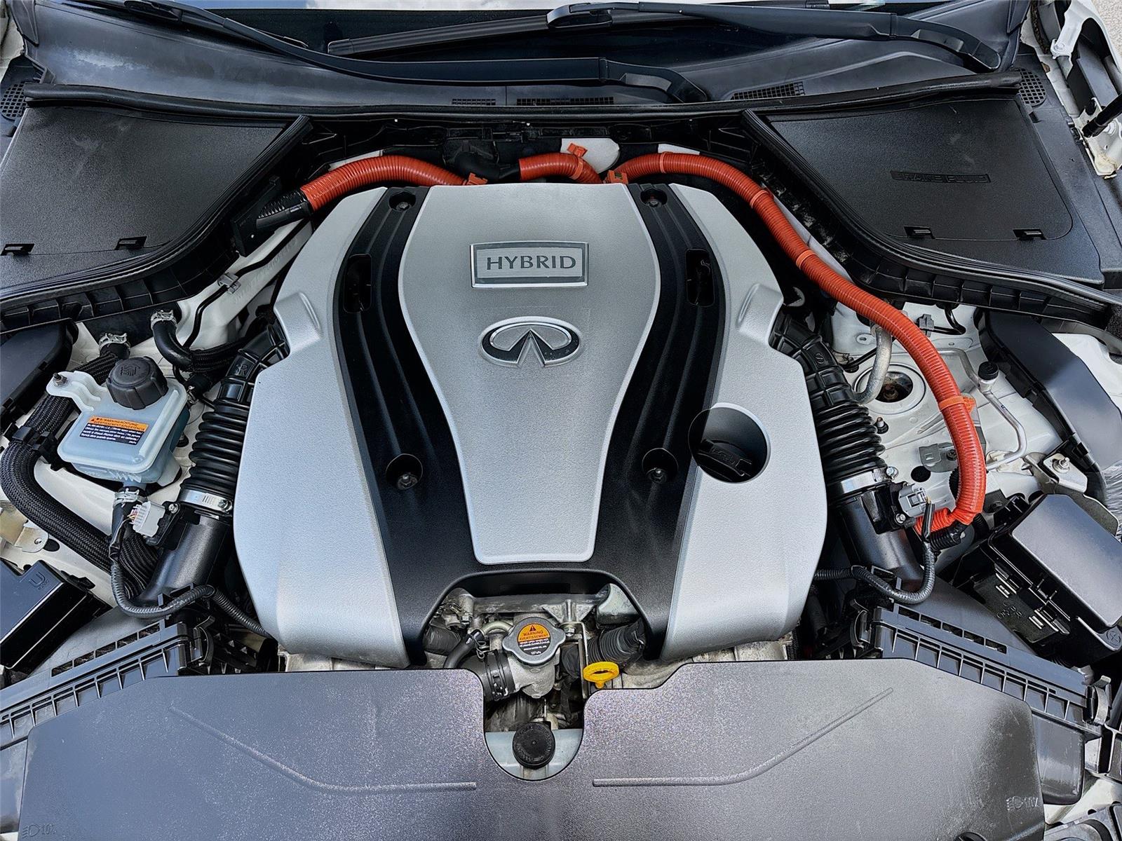 2014 INFINITI Q50 Hybrid Premium