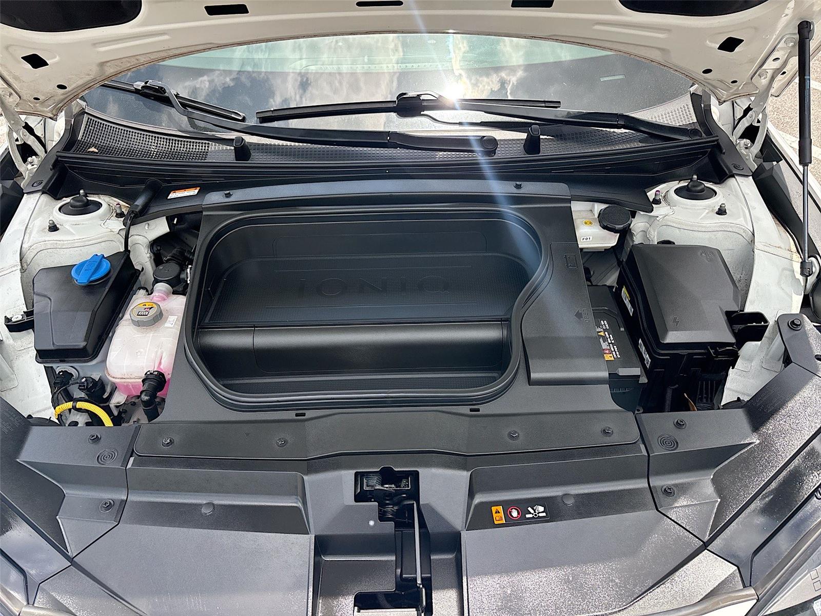 2024 Hyundai IONIQ 6 SEL
