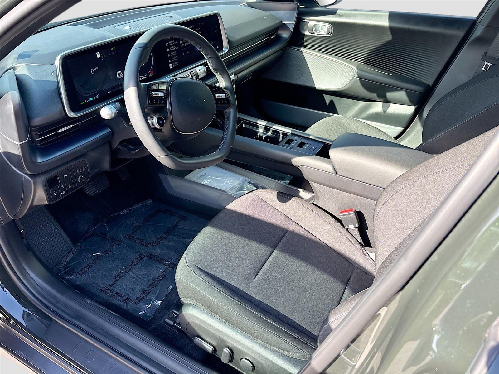 2023 Hyundai IONIQ 6 SE Standard Range