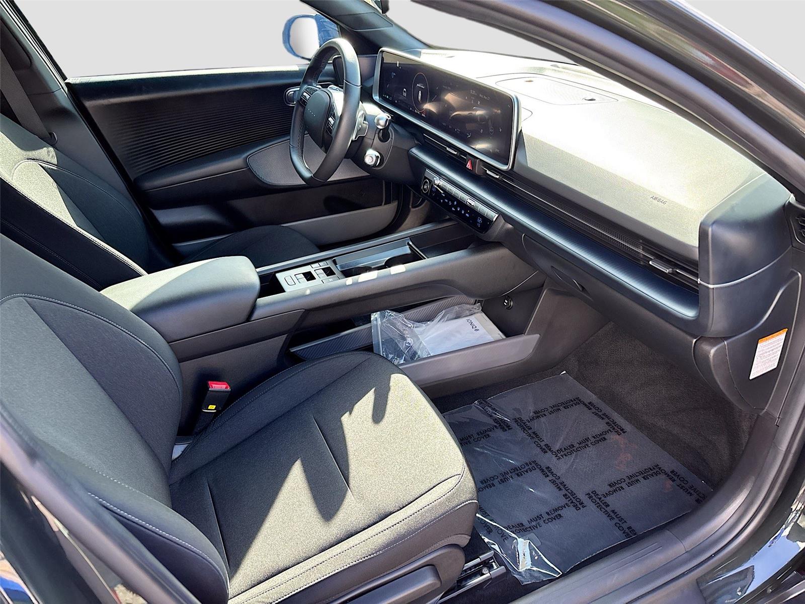 2023 Hyundai IONIQ 6 SE Standard Range