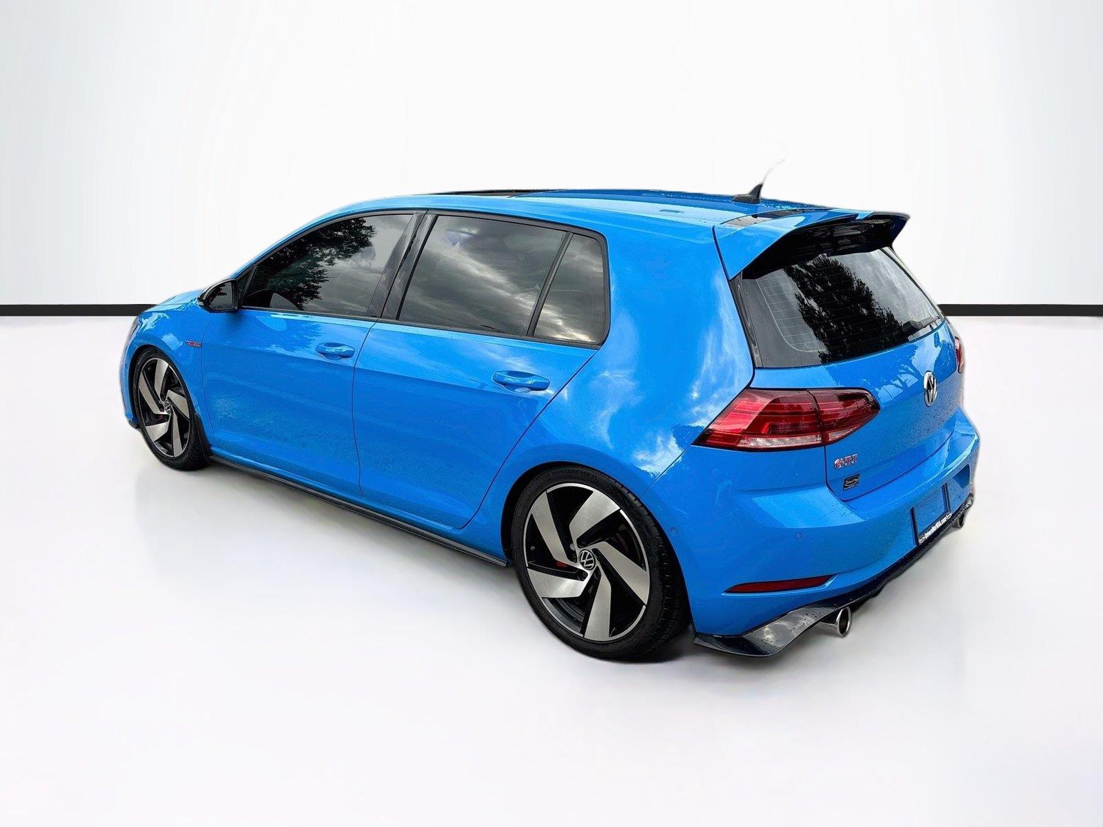 2021 Volkswagen Golf GTI Autobahn
