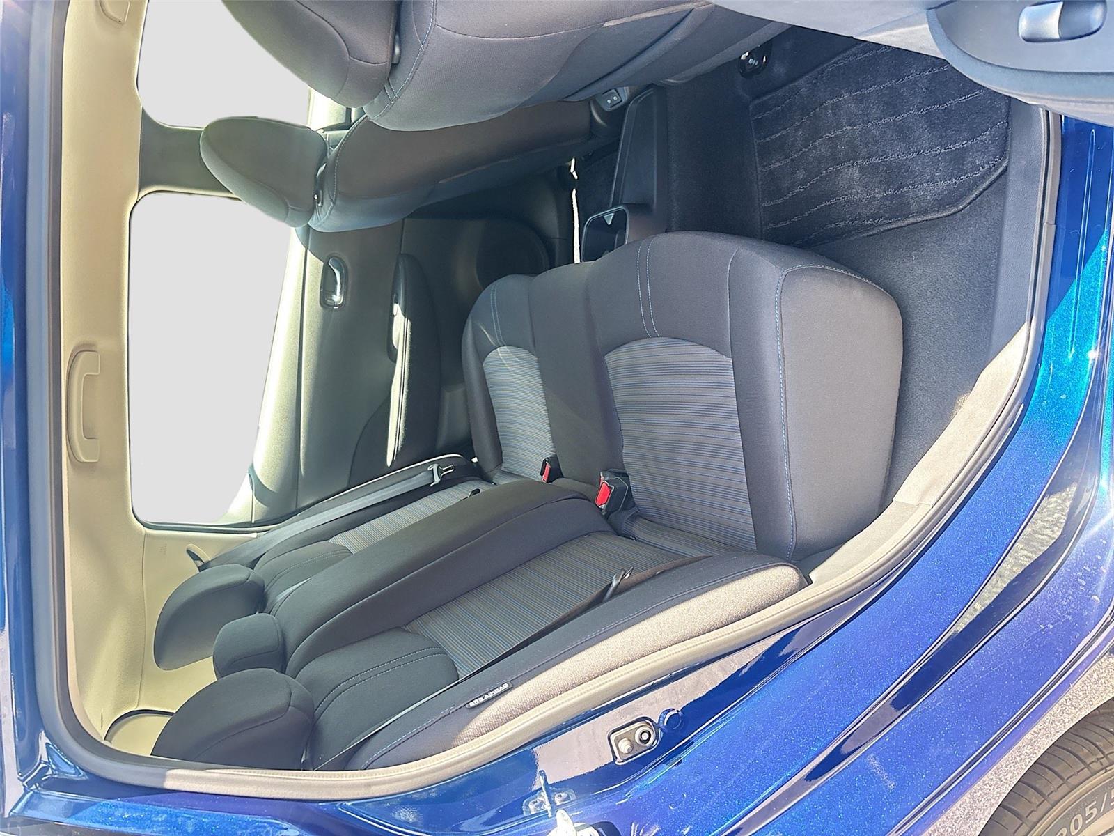 2023 Nissan LEAF S