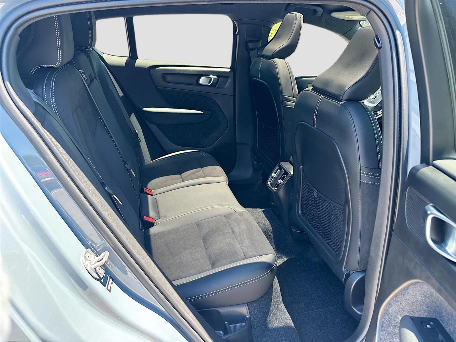 2023 Volvo C40 Recharge Pure Electric Plus