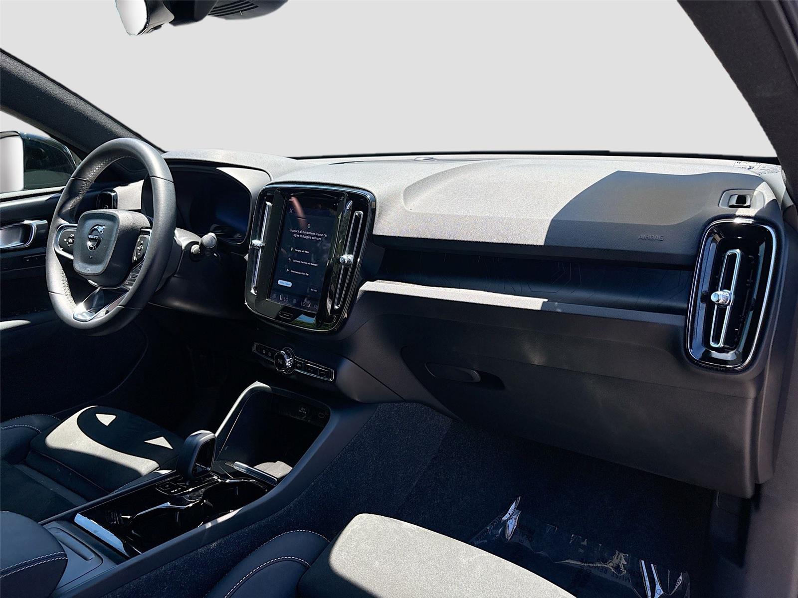 2023 Volvo C40 Recharge Pure Electric Plus