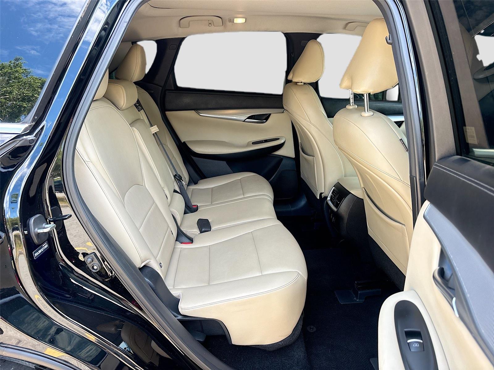 2020 INFINITI QX50 LUXE