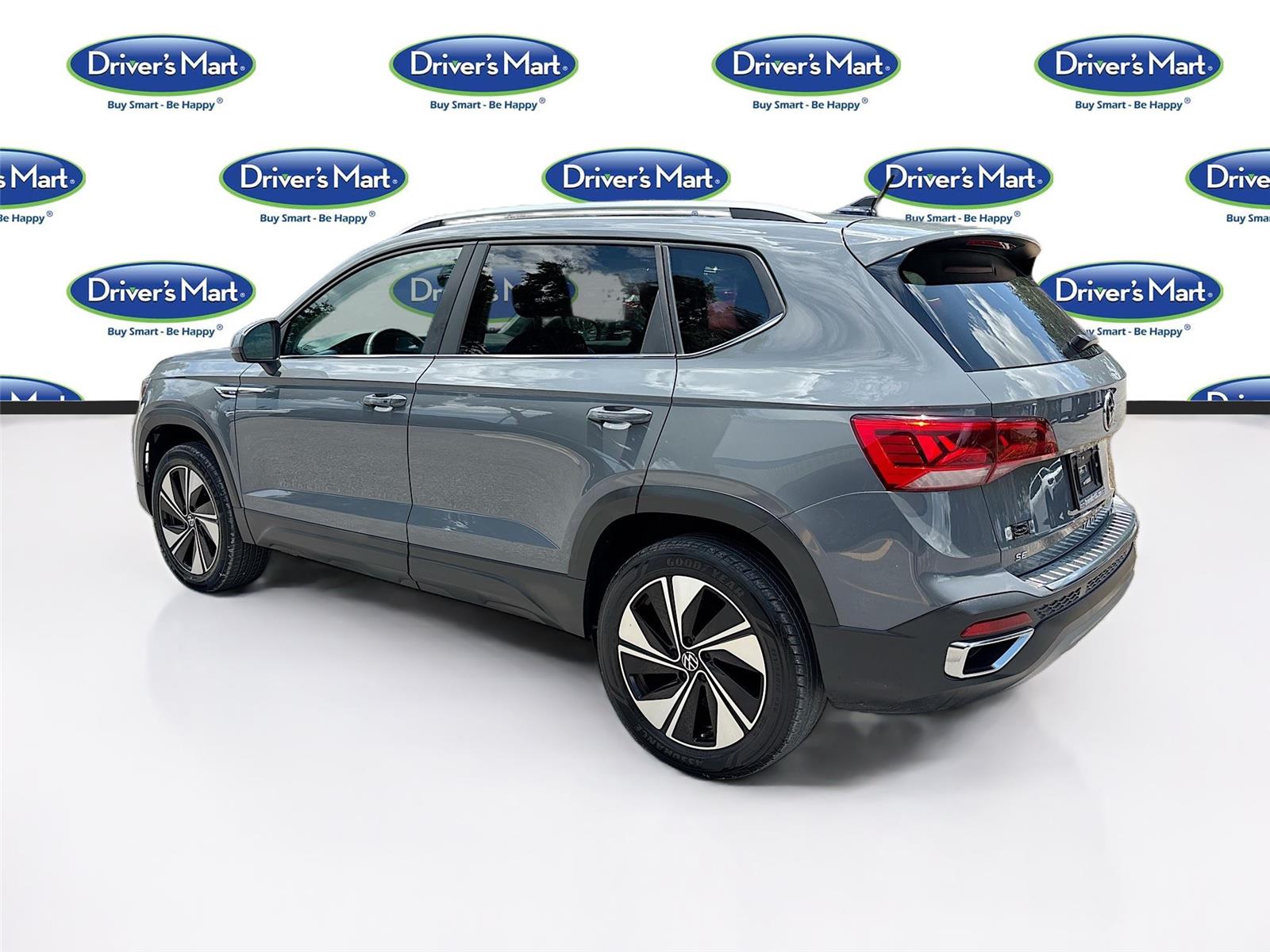 2023 Volkswagen Taos SE