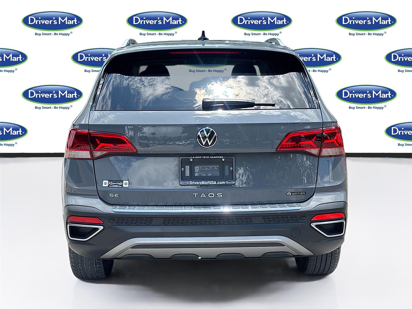 2023 Volkswagen Taos SE